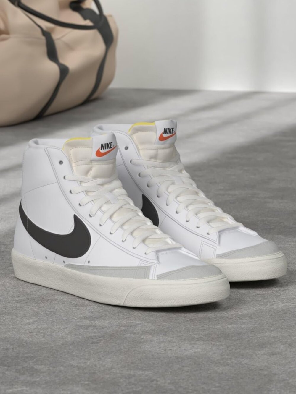 Nike Blazer Mid 77 - Size Men's  10.5